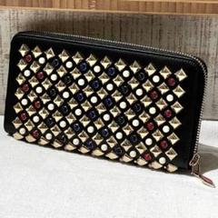 【美品】Christian Louboutin 長財布 スタッズ