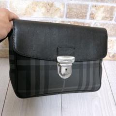《美品》Burberry(バーバリー)セカンドバッグ