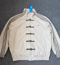 アディダス　新品未使用　中国限定 トラックジャケット 白 S 170 2025年最新】中国 adidas ジャケットの人気アイテム - メルカリ