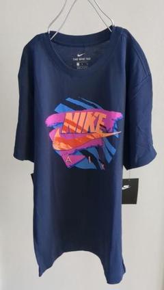 ナイキ　Tシャツ