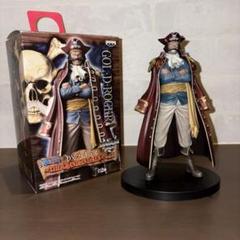ワンピース GOLDシリーズ フィギュアセット 7体 Amazon.co.jp: ワンピース ワールドコレクタブルフィギュア -ONE