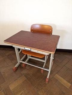 ☆手渡し限定☆ 昭和レトロな学校の机&イス、教卓超美品