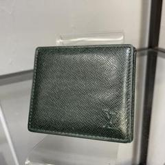 Louis Vuitton 書類ケース ダークグリーン ※最終値下げ LOUIS VUITTON ダークグリーン レザー コインケース - メルカリ