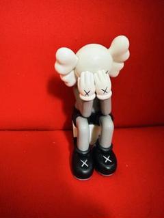 【M1】KAWS フィギュア M1】KAWS フィギュア