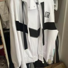 コンパス　パーカー