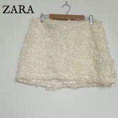 ZARAアイボリー フラワーレース ミニスカート Lサイズのサムネイル