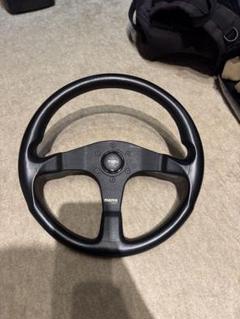 MOMO ステアリング　32 TUNER 中古　備品 楽天市場】【正規品】MOMO ステアリング TUNER（チューナー
