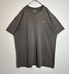 NIKE ナイキ　ワンポイント刺繍ロゴ　スウッシュ　無地　Tシャツ