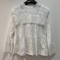 値下げ！MOCA レースブラウス　ガーリー　フェミニン　ブラウスのサムネイル