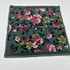 美品　FEILER 花柄 ハンカチ 緑色