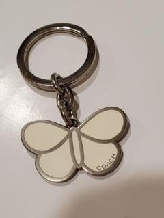 COACH バタフライ 蝶 キーホルダー チャーム キーリング コーチ