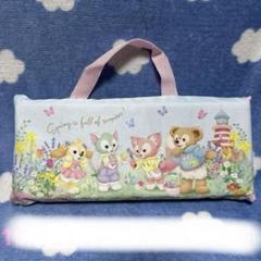 ダッフィー　カムファインドスプリングス　ポータブルクッションのサムネイル