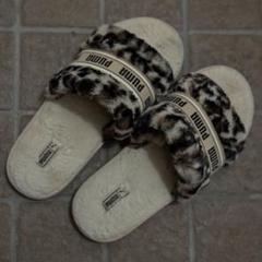 PUMA ヒョウ柄 サンダル