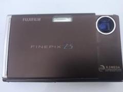 デジタルカメラ fujifilm finepix Z5 FUJIFILM | 企業情報 | ニュースリリース | 高感度スリム