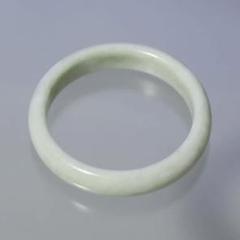 翡翠バングル　内径5.7cm 純銀製 翡翠 バングル ブレスレット レディース バングル