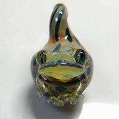 kengtaro カエル ガラス ペンダントトップ 壺 イエロー系 一点物