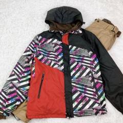 49【美品】smaque×KICKS スノボウェア ブラック ジャケット 総柄 49【美品】smaque×KICKS スノボウェア ブラック ジャケット 総柄