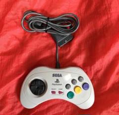 激レア物　セガ・サターンの形をしたPS2用コントローラー Amazon.co.jp: retro-bit SEGA Saturn® 8-Button Arcade Pad
