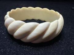 バングル　天然素材　アンティーク　彫刻 古美術品　細密細工　骨董　コレクション