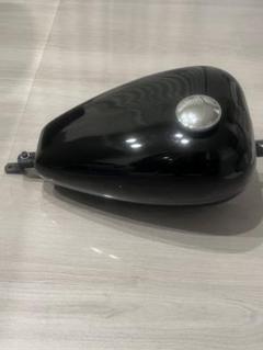 ま*く様 【値下げ中】タンク　マスタングタイプ　ブラック　ロードホッパー ま*く様 【値下げ中】タンクマスタングタイプブラックロードホッパー