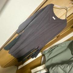 axes femme アクシーズファムニットワンピース Ｖネック サイドプリーツ