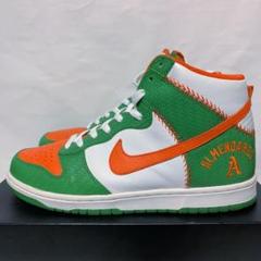 NIKE DUNK HIGH UTT / ALMENDARES