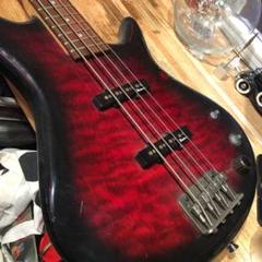 Ibanez ベース