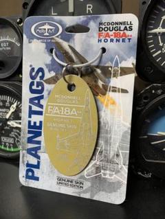米海兵隊 戦闘機 F/A-18 ホーネット タグ キーホルダー ブラウン Amazon.co.jp: アメリカ海軍 FA-18 スーパーホーネット REMOVE