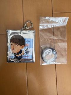 宇佐美貴史選手　缶バッジ&がんばっこアクリルキーホルダーのサムネイル
