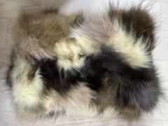 UN3D リアルファークラッチ UN3D.（アンスリード）の「【UN3D.】TRI-COLOR FUR CLUTCH