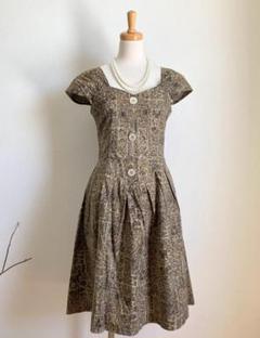 レトロワンピース 1950年代オードリー・ヘップバーン風 グリーン
