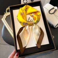 残り2点♡　イエロー　スカーフ　花柄　バッグチャーム　シルク風　紫外線対策　上品