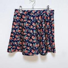 FOREVER 21 (w65/140)花柄 総柄 ミニスカート