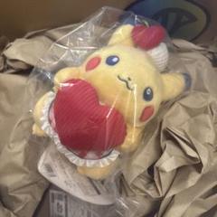 最終値下げ　ピカチュウ ぬいぐるみ ハート型クッション　ポケモンセンター限定 最終値下げ ピカチュウ ぬいぐるみ ハート型クッション ポケモン