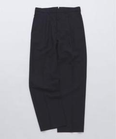 benine9 1TUCK STRAIGHT SLACKS