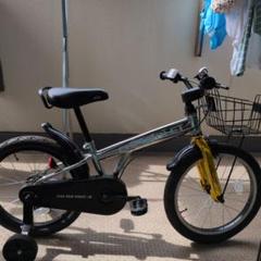CHEVROLET 子供用自転車 シルバー 補助輪付き　18インチ CHEVROLET 子供用自転車 シルバー 補助輪付き 18インチ - メルカリ