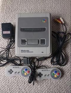 Nintendo Super Famicom 本体 コントローラー2個付き