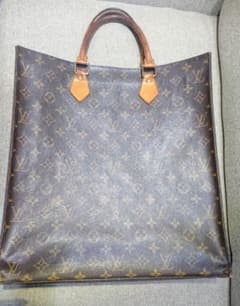 シャイニングゴールデン LOUIS VUITTON ルイヴィトン サックプラ