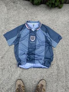 イングランド代表 サッカーマフラー  現地購入品 ユーロ スリーライオンズ イングランド代表 サッカーマフラー 現地購入品 ユーロ スリー