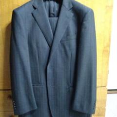 YUKI TORII HOMMEグレー ビジネススーツ