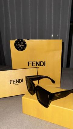 FENDI ROMA ブラックアセテート サングラス ローブリッジ