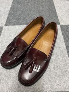 バーガンディ フリンジ付きレザー ローファー