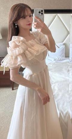 おまけ付き❣️GRL フリルオフショルコルセットワンピース　mb1584