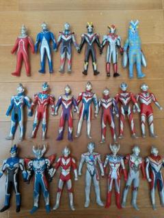ウルトラマンフィギュアセット 20体