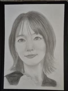吉岡里帆の鉛筆画 直筆 A4サイズ - メルカリ