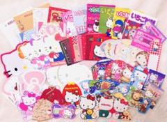 l*9様 新品‪♡海外限定ハローキティお買い物ダイカットメモ 新品‪♡海外限定ハローキティお買い物ダイカットメモ - メルカリ‬