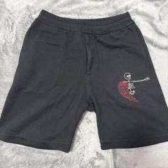 【未使用タグ付き】アレキサンダーマックイーン ショートパンツ 42 Alexander McQueen（ショートパンツ）のフリマアイテム一覧