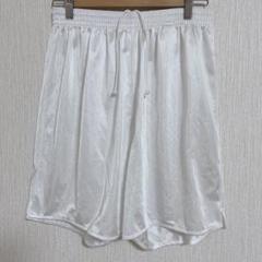 【アシックス】ホワイト ショートパンツ ウエストゴム サテン風 L