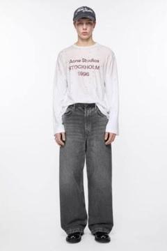 2025年最新】Acne studios 1989 28×30の人気アイテム - メルカリ