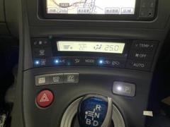 希少!! 美品プリウス30 Gs LED オーダー エアコンパネルセット 希少!! 美品プリウス30 Gs LED オーダー エアコンパネルセット